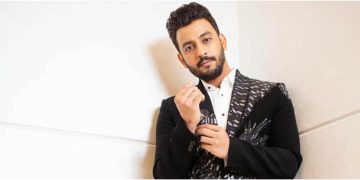 ভাগ্য পরীক্ষায় নামলেন বনি