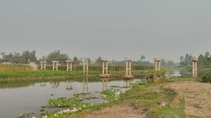 পিলার আছে সেতুর খবর নেই