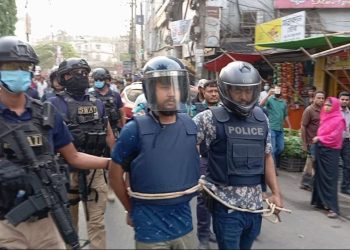 সাজ্জাদকে নিয়ে সিএমপির ব্যতিক্রমী মহড়া