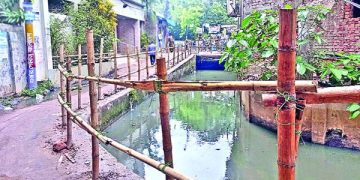 প্রতিটি দুর্ঘটনার পর স্থায়ী বেষ্টনীর ঘোষণা দিলেও বাস্তবায়ন হয় না