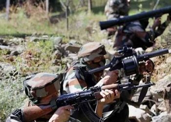 পরপর ৪ রাত পাক-ভারত সেনাদের গুলি বিনিময়