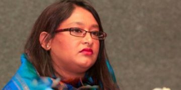 পুতুলের বিরুদ্ধে গ্রেপ্তারি পরোয়ানা জারির আদেশ