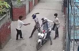 মগবাজারে প্রকাশ্যে ছিনতাই