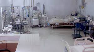 দিশাহারা মুমূর্ষু রোগীর স্বজনরা