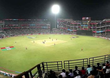 এবার দিল্লি স্টেডিয়াম উড়িয়ে দেওয়ার হুমকি