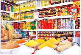 নিম্ন আয়ের মানুষের খাবারে কাটছাঁট