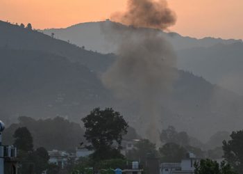 পাকিস্তানের হামলায় ভারতে হতাহত বেড়ে ৫৮