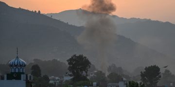 পাকিস্তানের হামলায় ভারতে হতাহত বেড়ে ৫৮