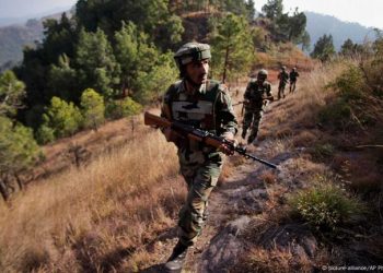 ভারতের অহংকার মাটিতে মিশিয়ে দিয়েছে পাকিস্তান সেনাবাহিনী