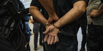 মোসাদের ৫৪ গুপ্তচরকে গ্রেপ্তারের দাবি ইরানের