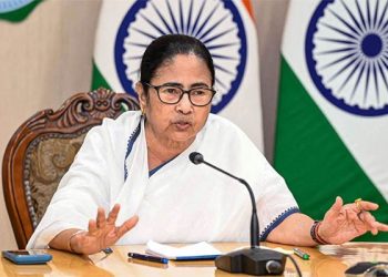 বাংলায় কথা বললেই বাংলাদেশে পাঠিয়ে দেওয়া হচ্ছে