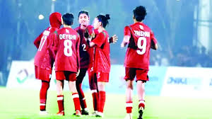 শ্রীলঙ্কাকে হারিয়ে শিরোপার কাছে বাংলাদেশ