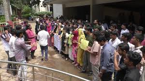 শিক্ষা উপদেষ্টা ও সচিবের পদত্যাগ দাবি