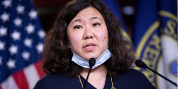 বাংলাদেশের বিমান দুর্ঘটনায় কংগ্রেসওম্যান গ্রেস মেংয়ের শোক