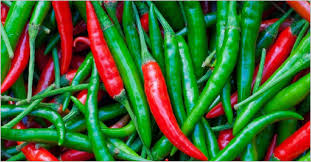 লাফিয়ে বাড়ছে কাঁচামরিচের দাম