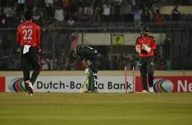 কঠিন পিচে কীভাবে খেলতে হয়, পাকিস্তানকে শেখাল বাংলাদেশ