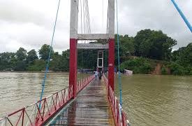 কাপ্তাই হ্রদে পানি বৃদ্ধি, হুমকিতে রাঙ্গামাটির ঝুলন্ত সেতু
