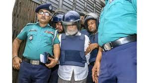 রিমান্ড শেষে কারাগারে সাবেক প্রধান বিচারপতি