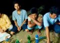 জনতার ধাওয়ায় পালালো ছাত্রলীগ