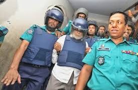 খায়রুলের ফাঁসির দাবিতে বিক্ষোভ হাইকোর্টে