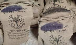 হাতে আতর লাগাতেই ‘বেহুঁশ’ মাদ্রাসাছাত্র