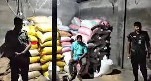 রাইস মিলে রাতভর অভিযানে ৭৮০ বস্তা সরকারি চাল জব্দ