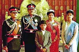 নেপালের রাজপরিবারে ভয়াবহ হত্যাকাণ্ড