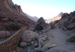 তিন ধর্মের পবিত্র স্থানে তৈরি হচ্ছে বিলাসবহুল রিসোর্ট, ঝুঁকিতে বেদুইনরা