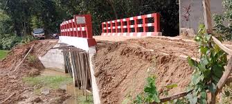 নির্মাণ শেষ হওয়ার আগেই কালভার্টে ফাটল