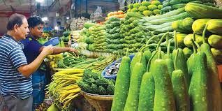 চাঁদাবাজিতে সবজি চারগুণ চড়া