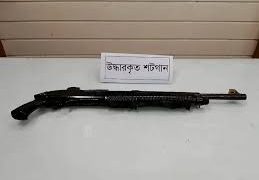 যাত্রাবাড়ি থেকে লুট হওয়া অস্ত্র উদ্ধার