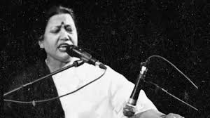 ফরিদা পারভীনের শেষ শ্রদ্ধা শহীদ মিনারে