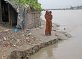 ভাঙন আতঙ্কে তিস্তা পাড়ের বাসিন্দারা