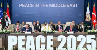 নেতানিয়াহু ছাড়াই বিশ্বের শীর্ষ নেতাদের উপস্থিতিতে গাজা শান্তিচুক্তি সই