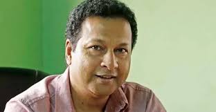 জীবিত থাকতে প্রশংসা করতে কুণ্ঠিত, চলে গেলেই ভালোবাসা