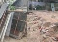 সুদের টাকা না পেয়ে ঘরের টিন, খুঁটি, ইট খুলে নিলেন ইমাম