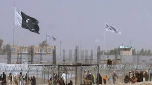 পাকিস্তানের বিরুদ্ধে ফুঁসছে আফগানরা