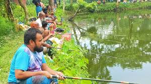 বড়শির টানে শখের মাছ শিকারিদের উৎসব