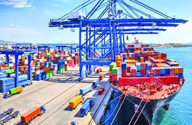 বিশ্ববাণিজ্য হুমকিতে বাংলাদেশ