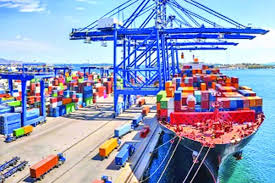 বিশ্ববাণিজ্য হুমকিতে বাংলাদেশ