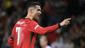 কখন অবসর নেবেন জানালেন রোনালদো