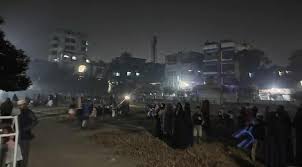 নির্ঘুম রাত কাটে ভূমিকম্প আতঙ্কে
