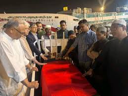 দেশের কাঁধে বিপ্লবীর লাশ