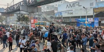 আইসিইউতে শিক্ষা, বাঁচাবে কে?