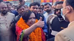 রুমিন ফারহানাকে কারণ দর্শানোর নোটিশ