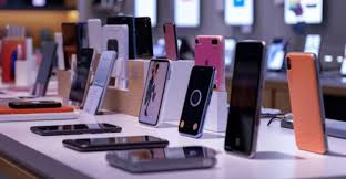 মোবাইলের দাম কমতে পারে ২০ শতাংশ