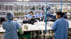 কমছে পোশাকের চাহিদা