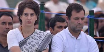 আটকের কয়েক ঘণ্টার মধ্যেই মুক্ত রাহুল-প্রিয়াঙ্কা