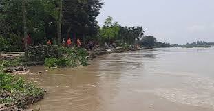 বাড়ছে উজানের পানির চাপ