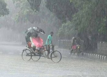 ঢাকাসহ ছয় বিভাগে অতিভারী বৃষ্টির পূর্বাভাস